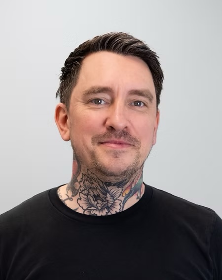 Holger, Tätowierer bei SkinWorks-Akademie